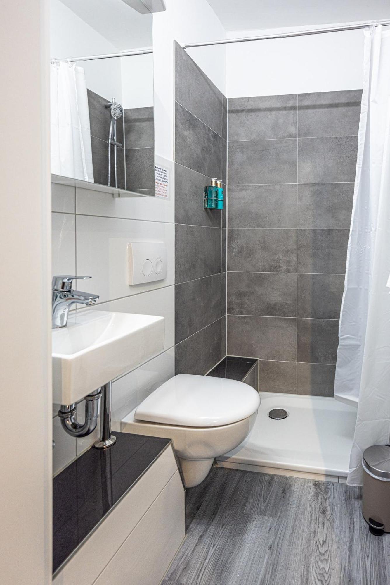 Have-A-Nice-Stay - Souterrain, Kino An Der Natur, U-Bahn Nach Hamburg 400M - Baecker & Restaurants 500M - Lidl 800M - Zentrum 1,5Km Ahrensburg Kültér fotó