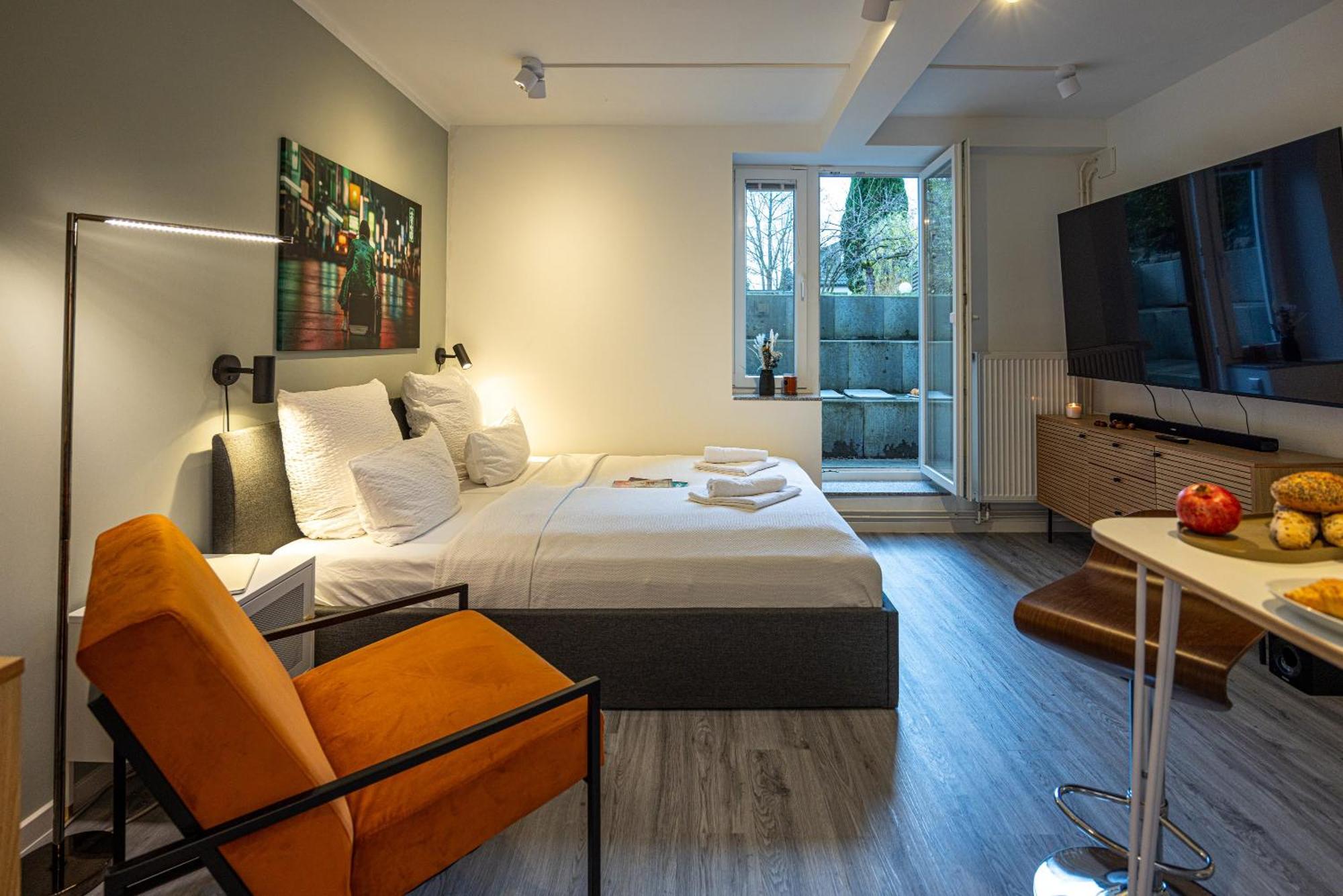 Have-A-Nice-Stay - Souterrain, Kino An Der Natur, U-Bahn Nach Hamburg 400M - Baecker & Restaurants 500M - Lidl 800M - Zentrum 1,5Km Ahrensburg Kültér fotó